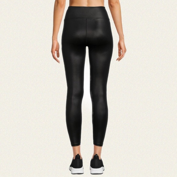 Year of Ours Gloss Football Legging - Picture 4 of 7